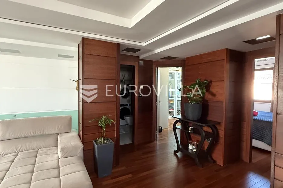 zadar, borik dizajnerski moderno uređen trosoban stan na prvom katu 96 m² - slika 16