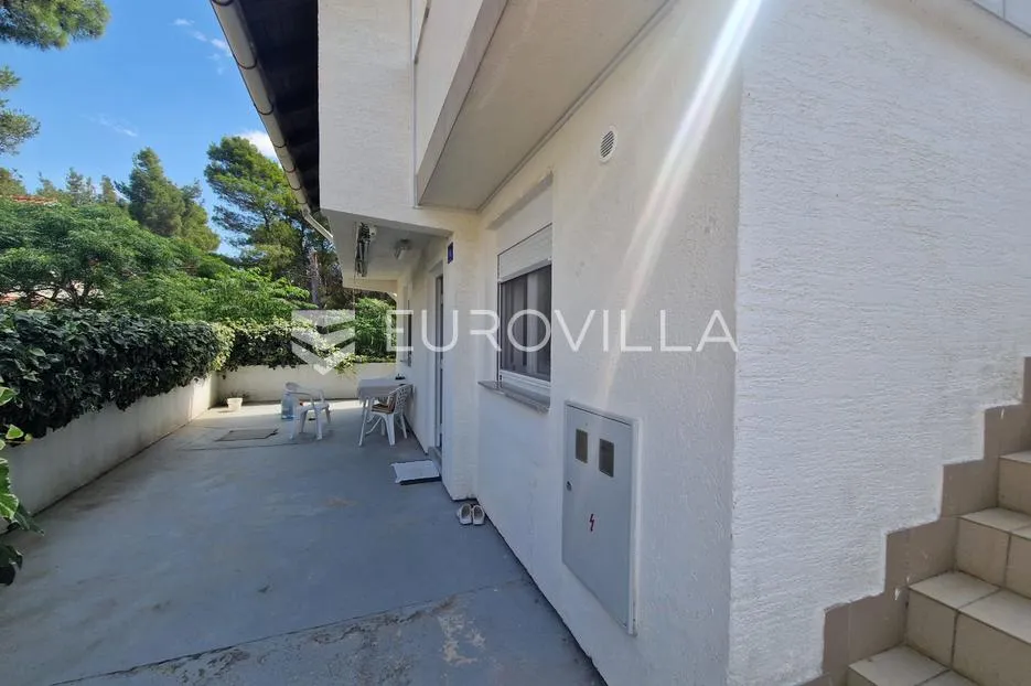 vir, samostojeća katnica s dva apartmana - slika 5
