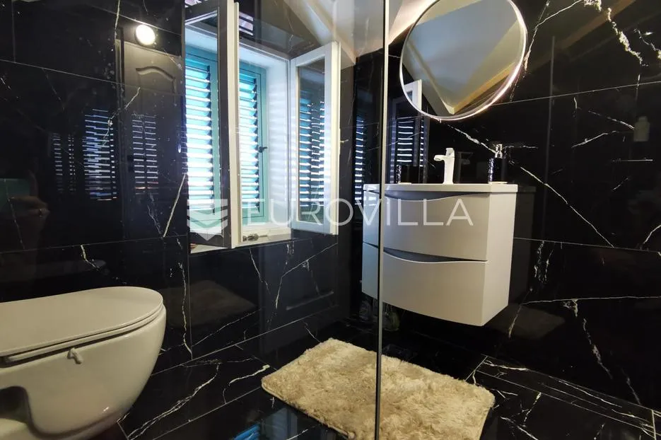 zadar, mali iž prekrasna kuća 280 m² - slika 16