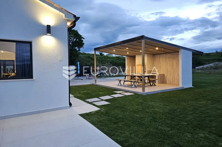 istra, vrh, villa s predivnim panoramskim pogledom - slika 23