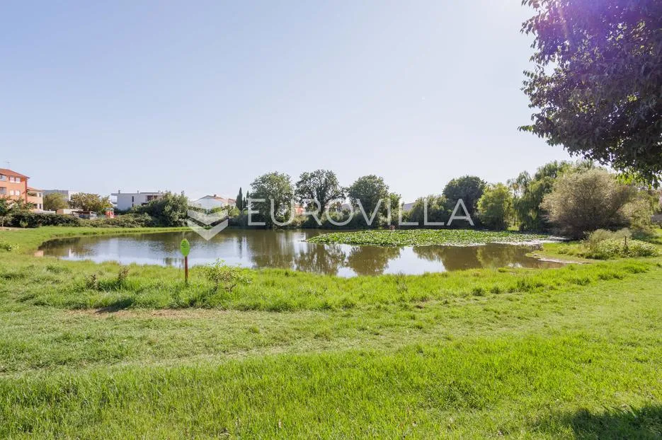 istra, medulin, potpuno namješten stan s dvorištem, blizu mora i svih sadržaja - slika 18