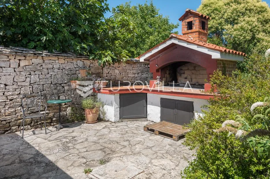 tinjan, prekrasna kamena vila u srcu istre - slika 28