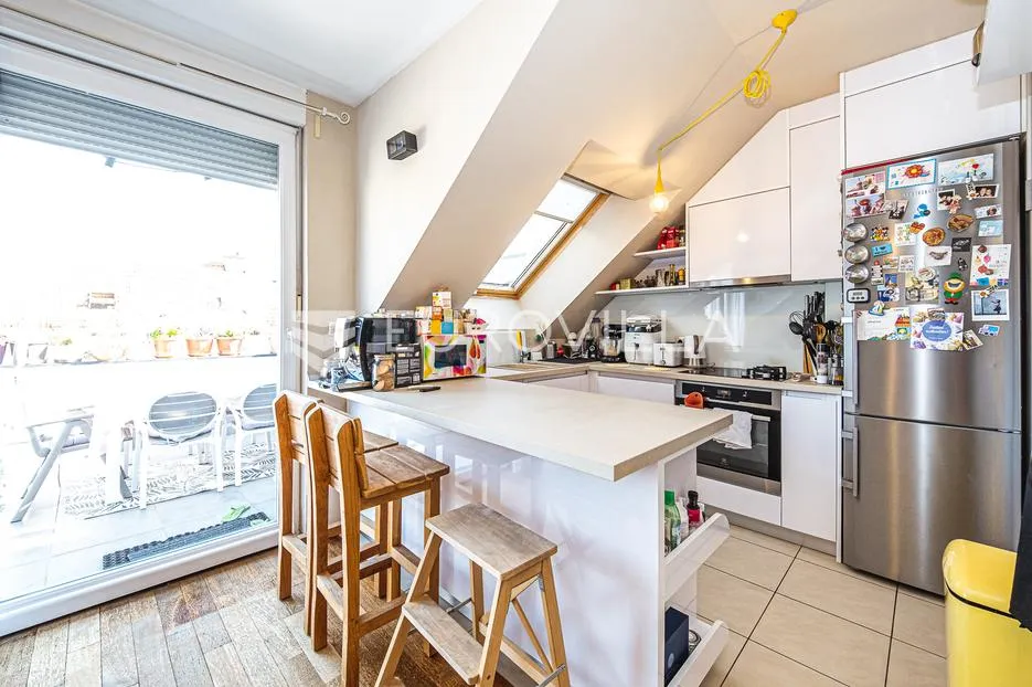 zagreb, prečko, prekrasan dvoetažan stan 133.58 m² s parkirnim mjestom - slika 7