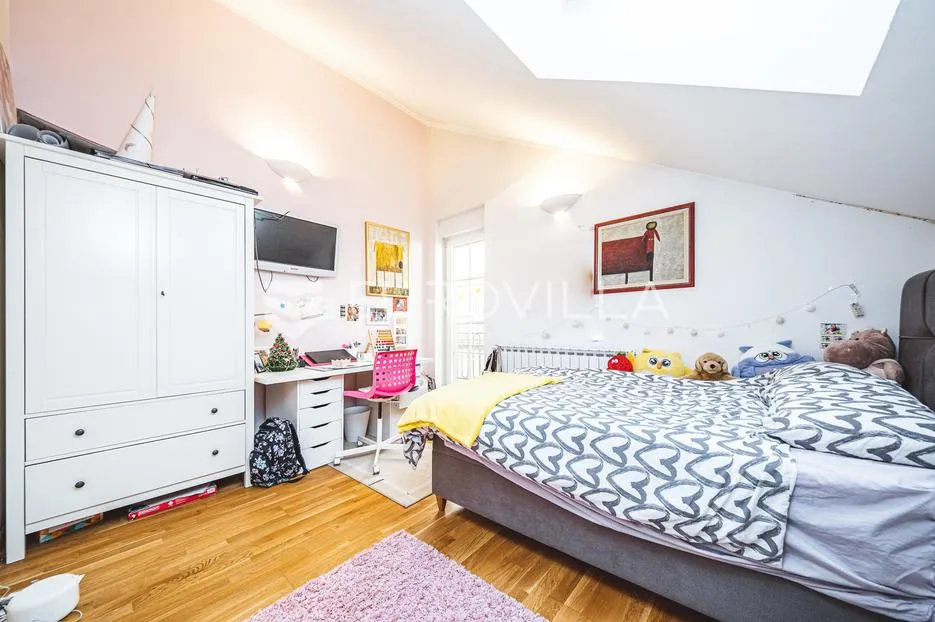 zagreb, gračani, prekrasna obiteljska kuća tlocrtne površine 238 m² - slika 14
