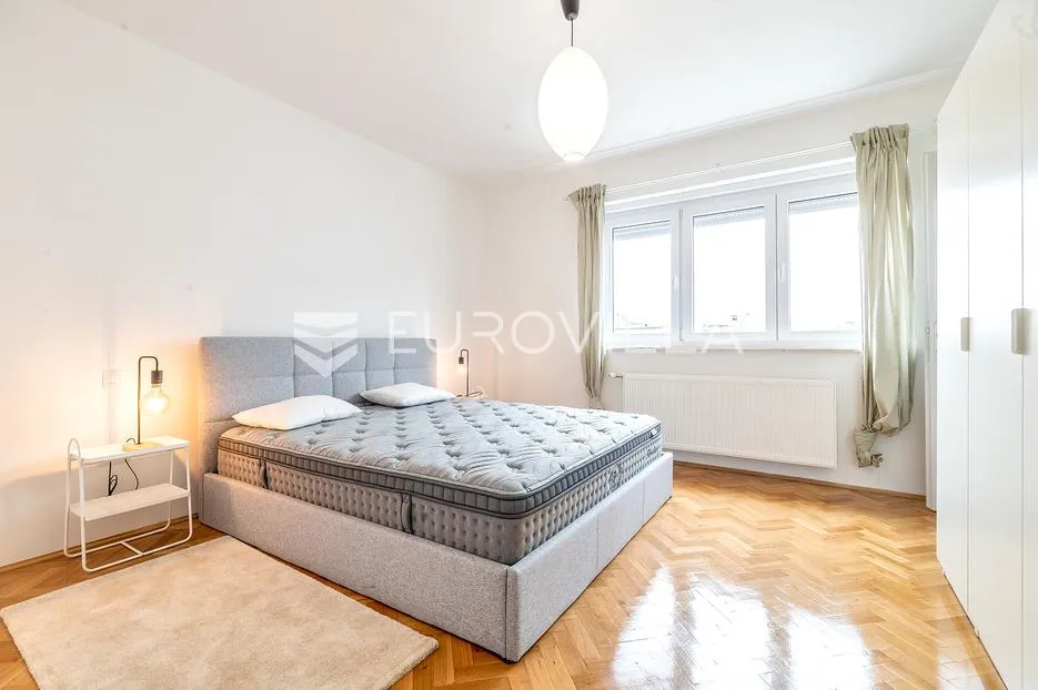 zagreb, trešnjevka novouređen trosoban stan 70 m² parking, prvi najam - slika 2