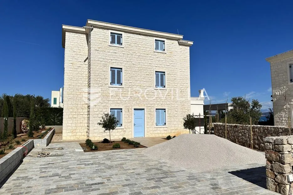 otok pašman, dobropoljana, klasična kamena vila u prvom redu do mora - slika 7
