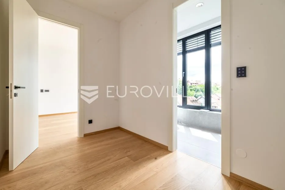 zagreb, srebrnjak, novogradnja, luksuzan četverosoban penthouse 140,27 m² - slika 8