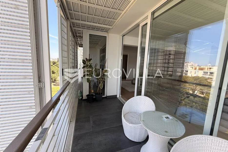zadar, tiz, ekskluzivan penthouse s panoramskim pogledom na more, terasom, garažnim mjestom - slika 25