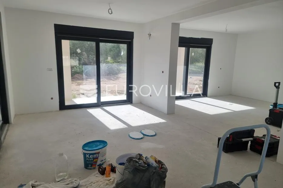 vodice, moderna kuća s bazenom, 190,58 m² - slika 16