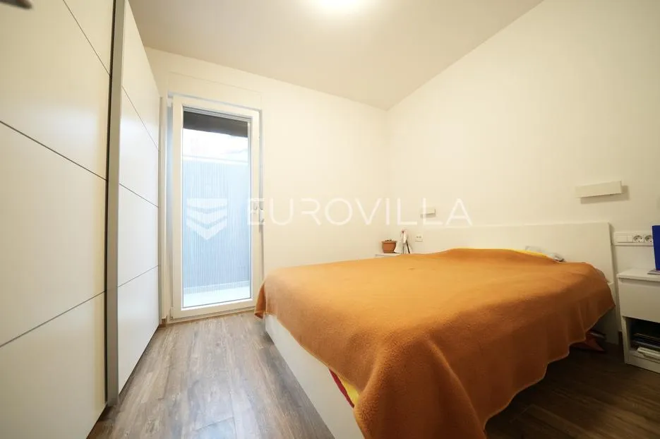 zadar, bili brig luksuzno opremljen trosobni i jednosobni stan s teretanom i spa centrom 241 m² - slika 35