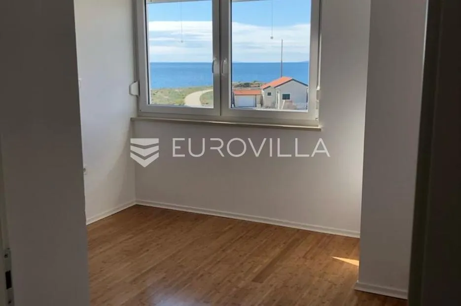 pag, povljana, prekrasan trosoban stan prvi red do mora, 112 m² - slika 16