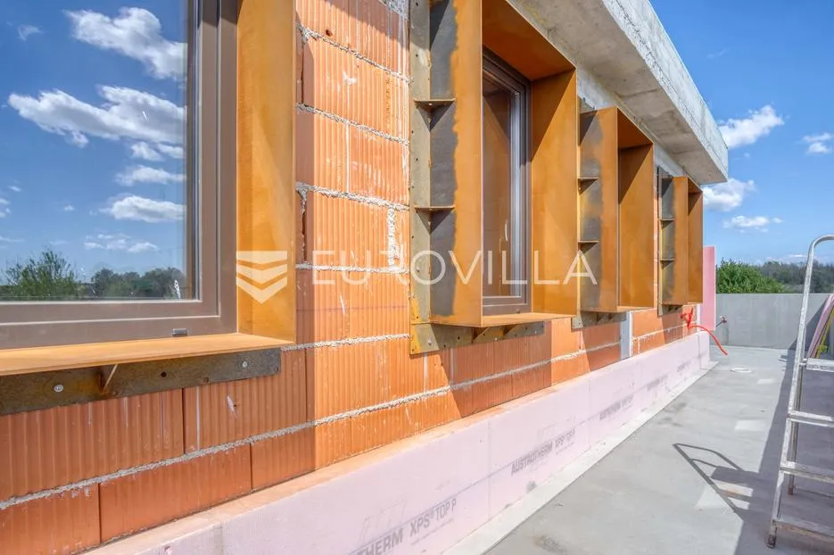 istra, okolica bala, kamena dizajnerska kuća 176 m² s bazenom - slika 7