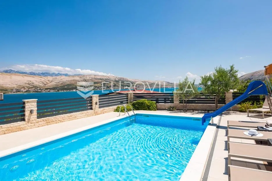 pag prekrasna villa sa pogledom na more 350 m² na 200 metara od mora - slika 60