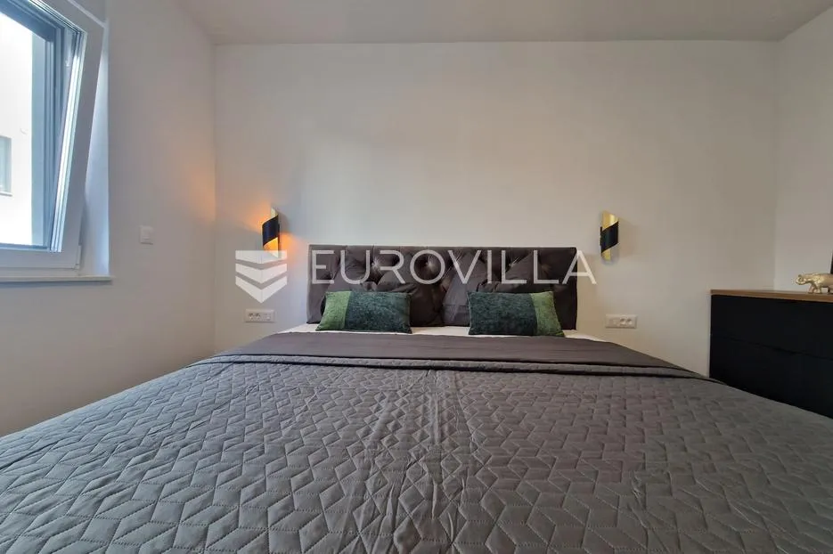 vir, moderan apartman s dvije spavaće sobe, terasom, vrtom i 2 parkirna mjesta, centar - slika 30
