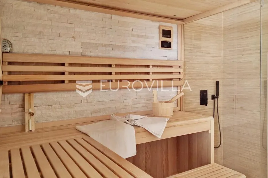 zadar, kožino, moderna vila s bazenom i pogledom na more - slika 32