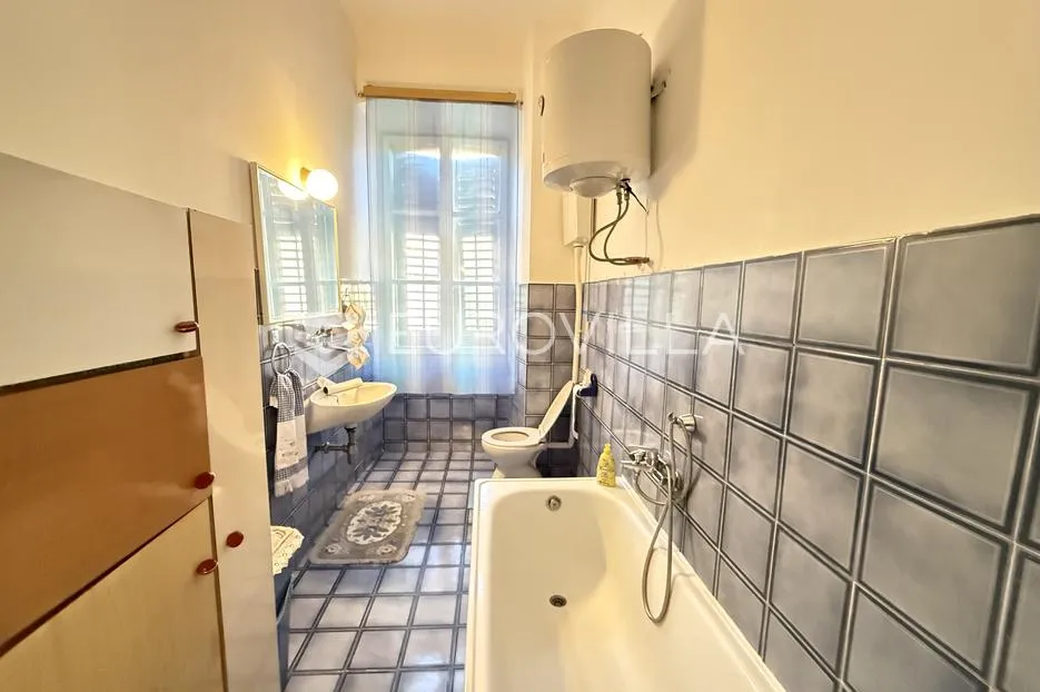 pula, veruda, prostrani stan za adaptaciju na top lokaciji, 126.50 m² - slika 10