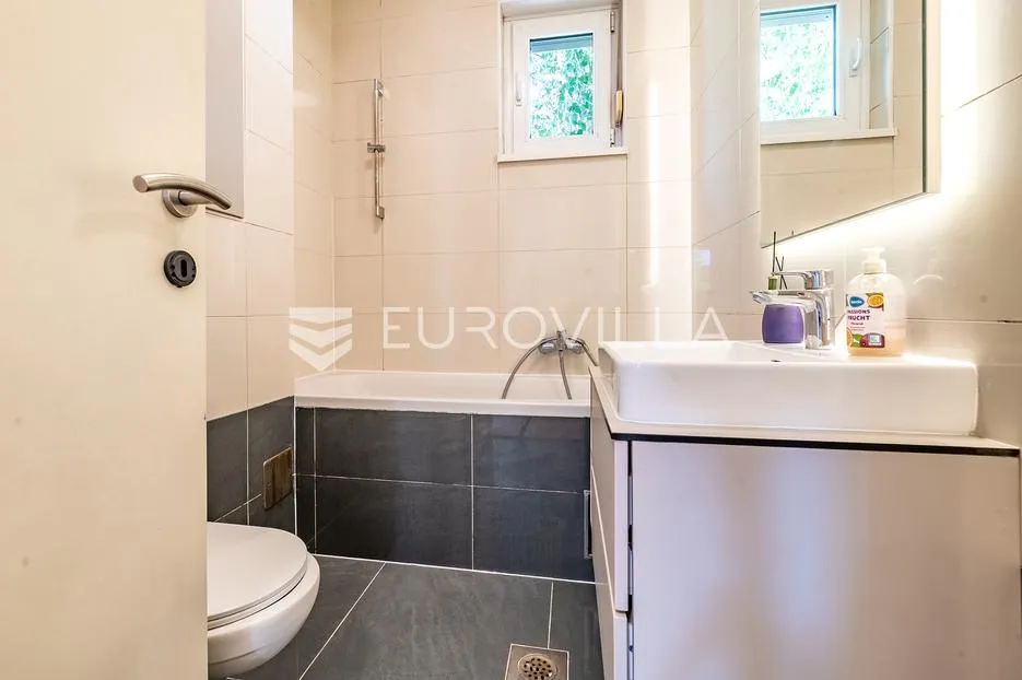zagreb, blato, atraktivan trosoban stan s parkingom, 74 m² - slika 6