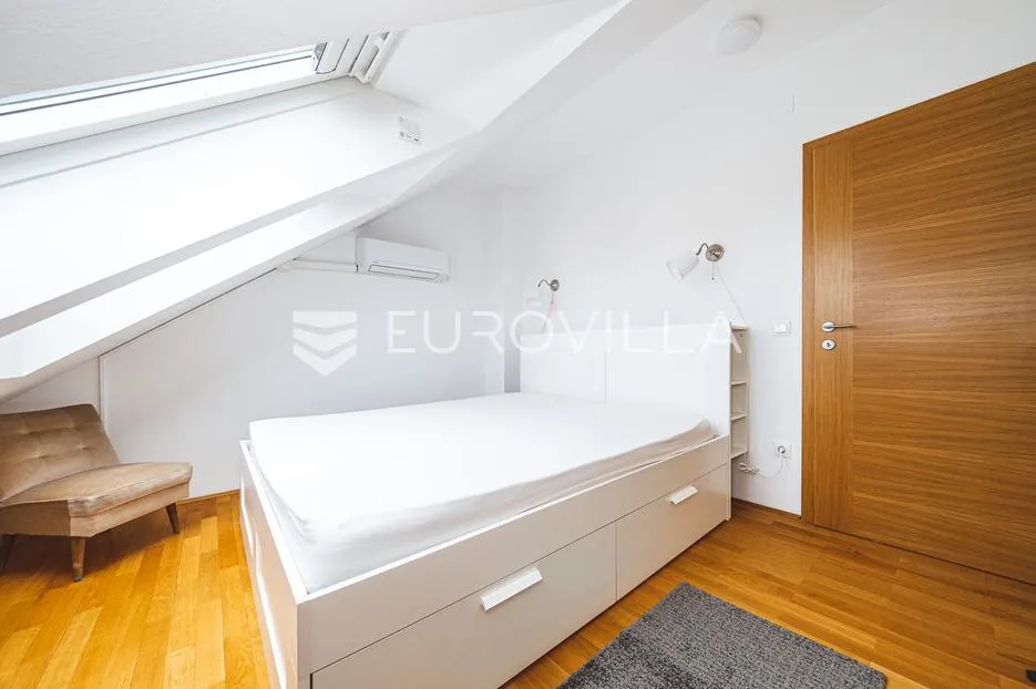 zagreb, šalata, prekrasan trosoban stan nkp 90 m2 - slika 8