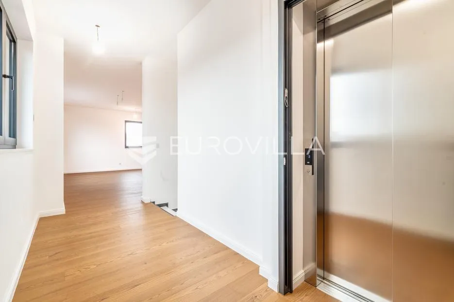 zagreb, zvonimirova, prostran poslovni prostor s 2 garažna parkirna mjesta, 188 m² - slika 9