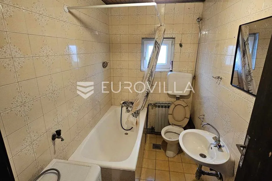 zagreb, vižinadska, dvokatna kuća na parceli od 350 m² - slika 6
