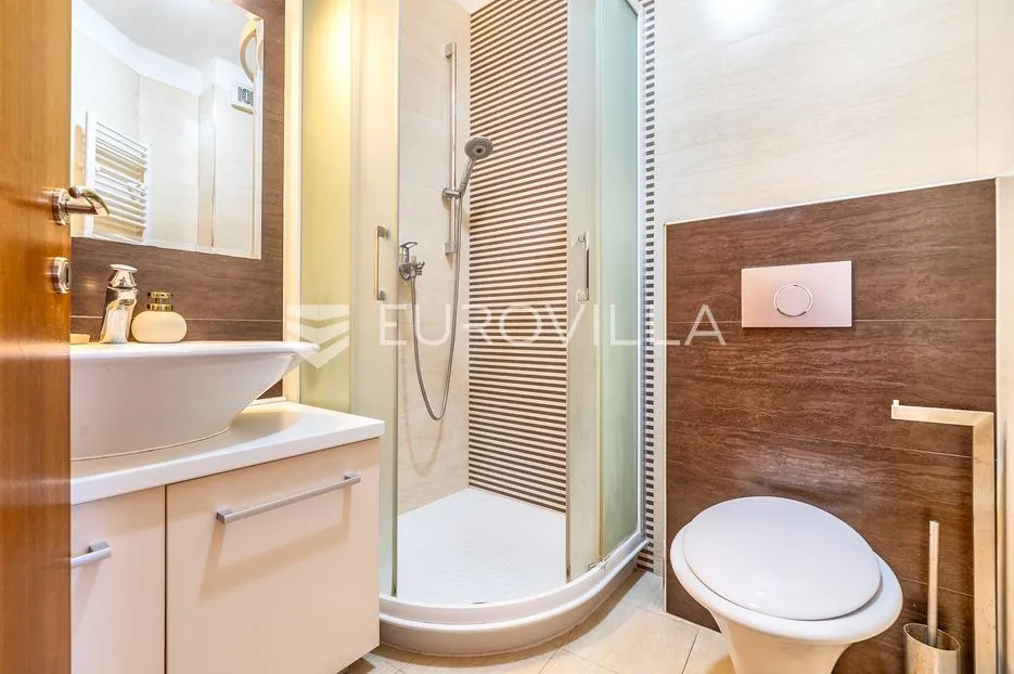 zagreb, ravnice, prekrasan peterosoban stan s garažom, neto korisne površine 115 m² - slika 9
