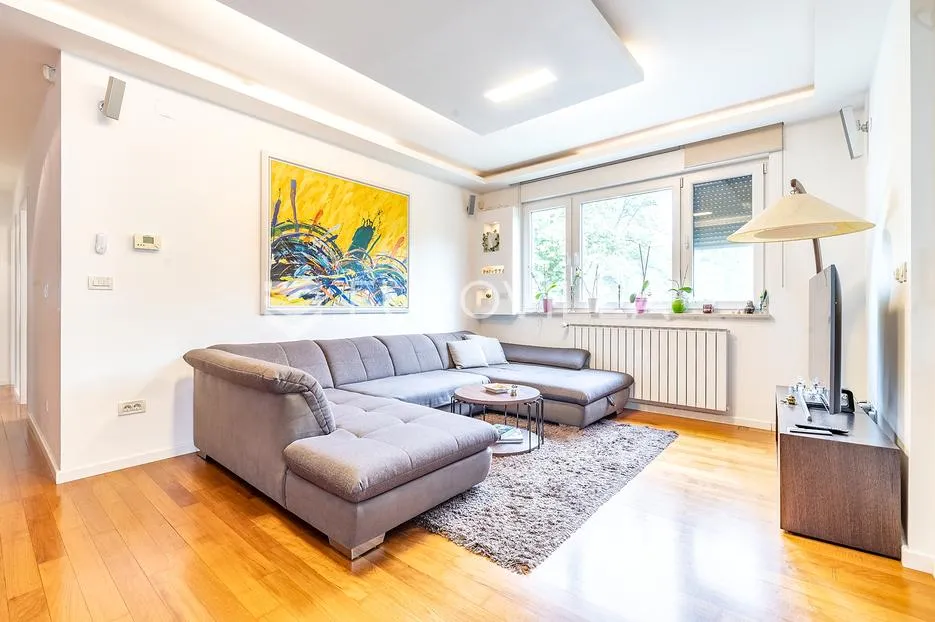 Zagreb, Remete, trosobni stan, garaža, parkirno mjesto, 102,47 m²