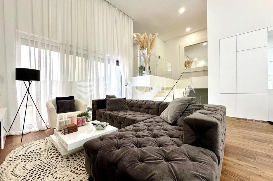 zagreb, maksimir, luksuzna kuća za najam, 370 m² - slika 1