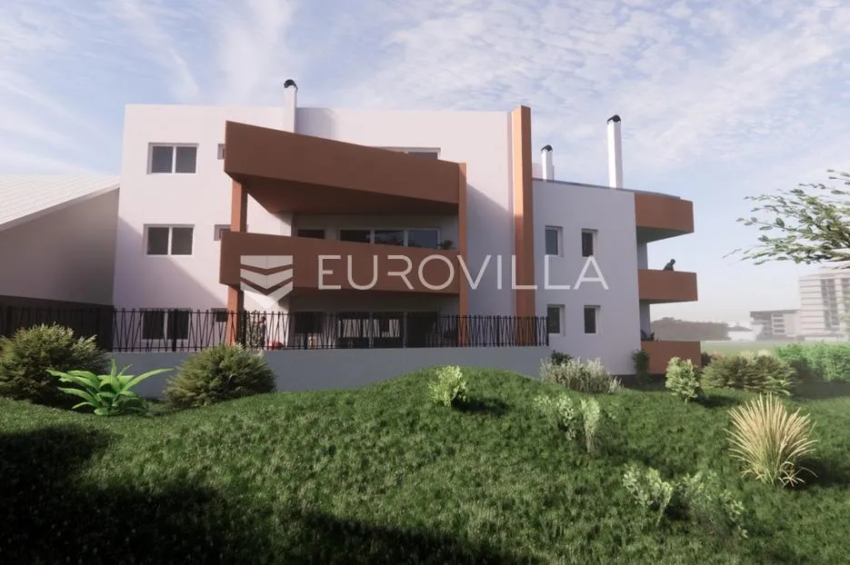 đakovo, centar, luksuzan četverosoban stan 116 m² novogradnja - slika 2