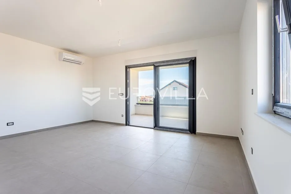 vodice, novogradnja, dvosoban stan 78,49 m² - slika 2