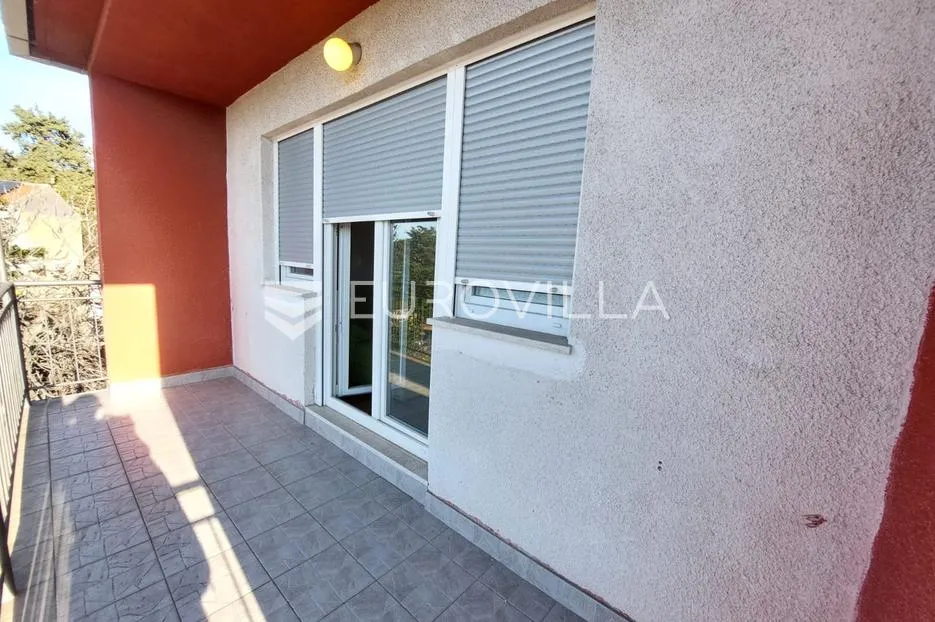 istra, pula, prostran stan na vidikovcu, 141,38 m², parkirno mjesto - slika 10