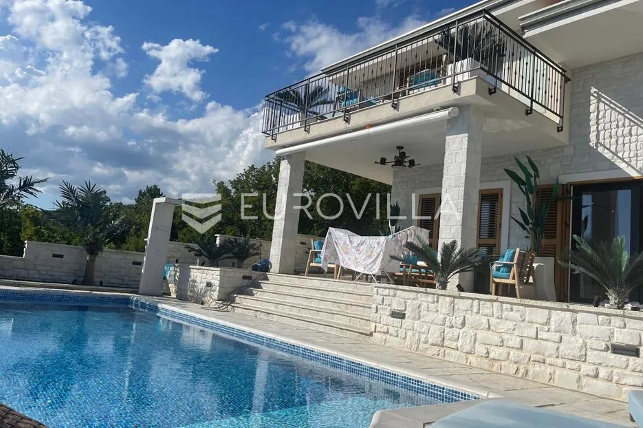 selce, crikvenica, izuzetna luksuzna vila nkp 400 m2 s bazenom i pogledom na more - slika 3