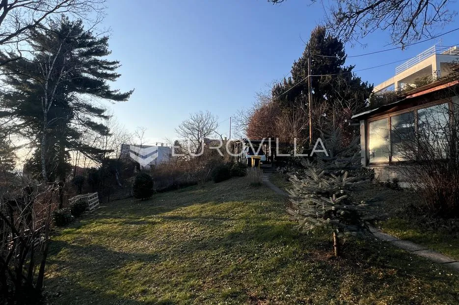 zagreb, vrhovec, građevinsko zemljište 915 m2 sa starom kućom - slika 6