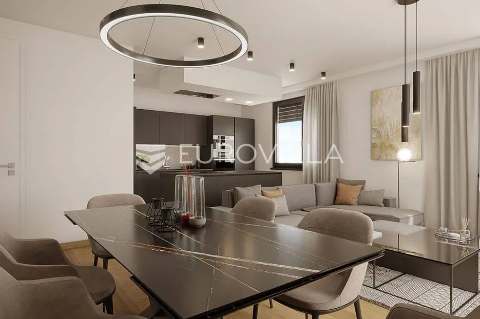 pula, prekrasan četverosobni stan g1, nkp 130,31m2, centar grada - slika 5