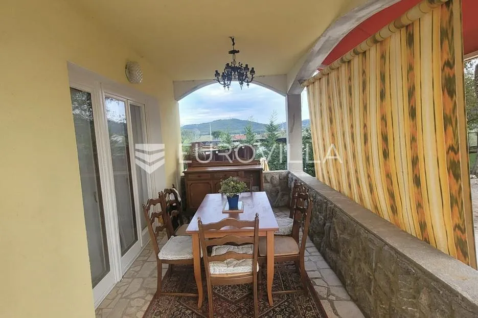 grobnik, dražice, samostojeća kuća na terenu od 1500 m² - slika 2