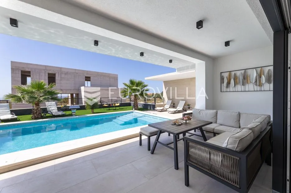 primošten, prekrasna vila s bazenom i pogledom na more, 311,56 m² - slika 10