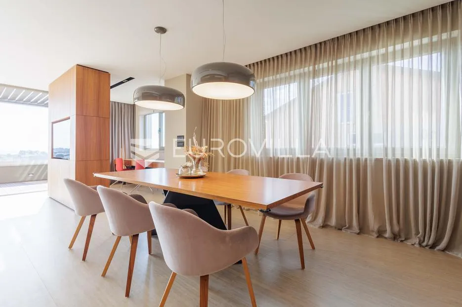 istra, novigrad, luksuzan penthouse 135 m², dvije spavaće sobe, pogled na more, parking - slika 6