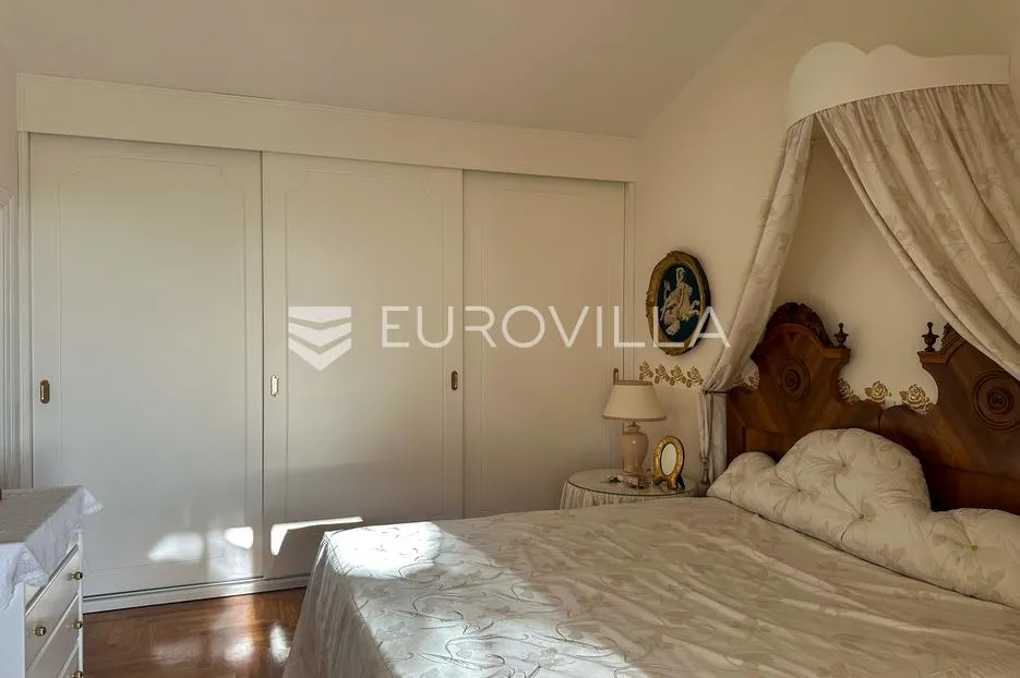 istra, višnjan, namještena vila s okućnicom,jedinstvena lokacija - slika 27