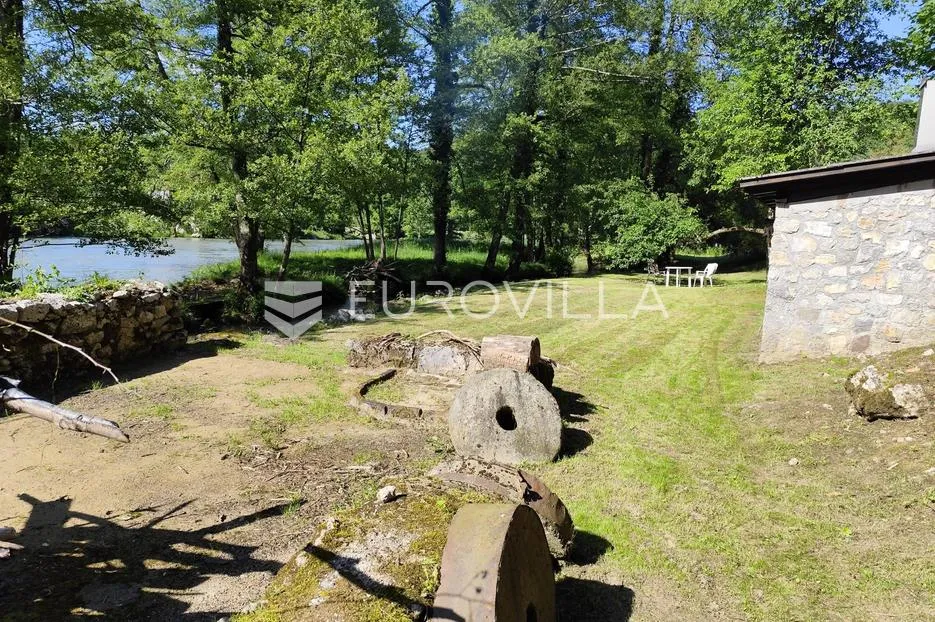 slunj, blagaj, kuća 90 m², s otokom uz samu rijeku koranu na parceli 7873 m² - slika 16