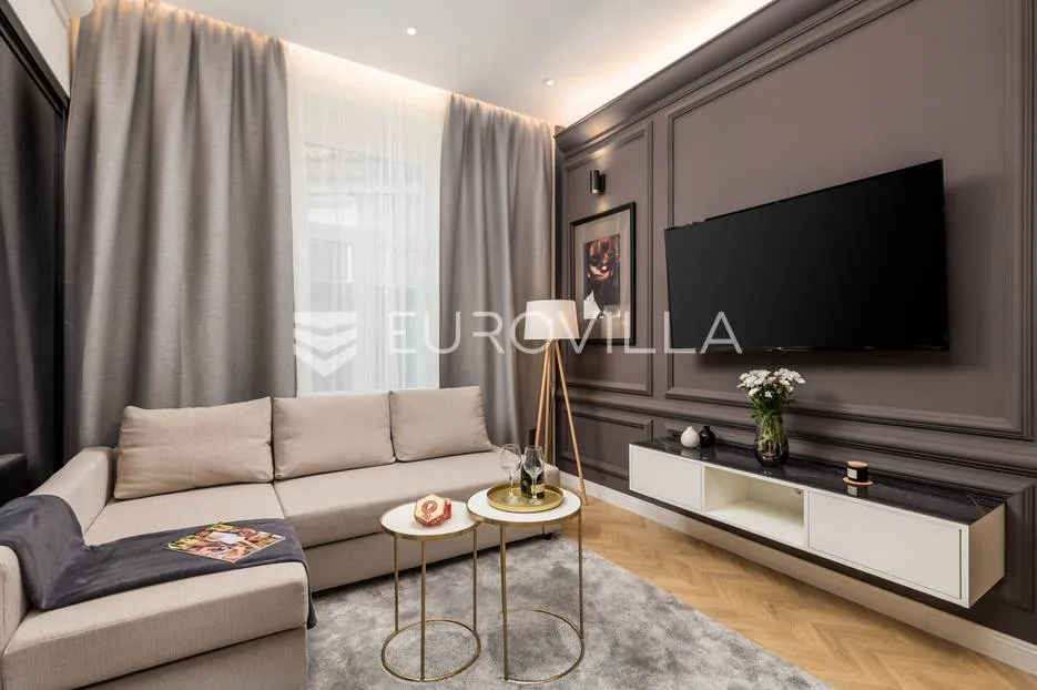rijeka, centar, novouređen luksuzan stan 104 m² s tri apartmana - slika 5