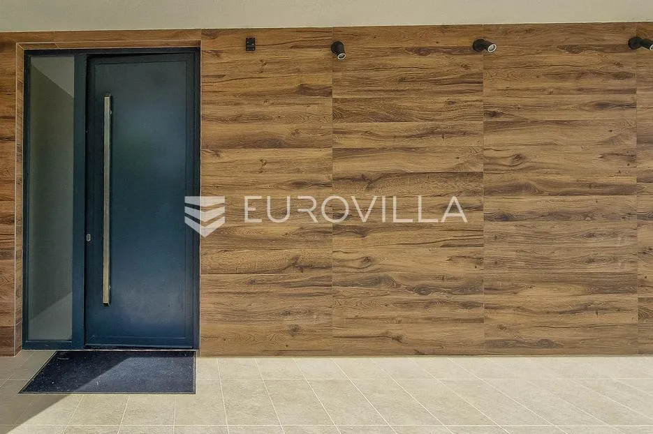 istra, luksuzna villa 276 m² s 4 spavaće sobe, bazenom i pogledom na more - slika 32