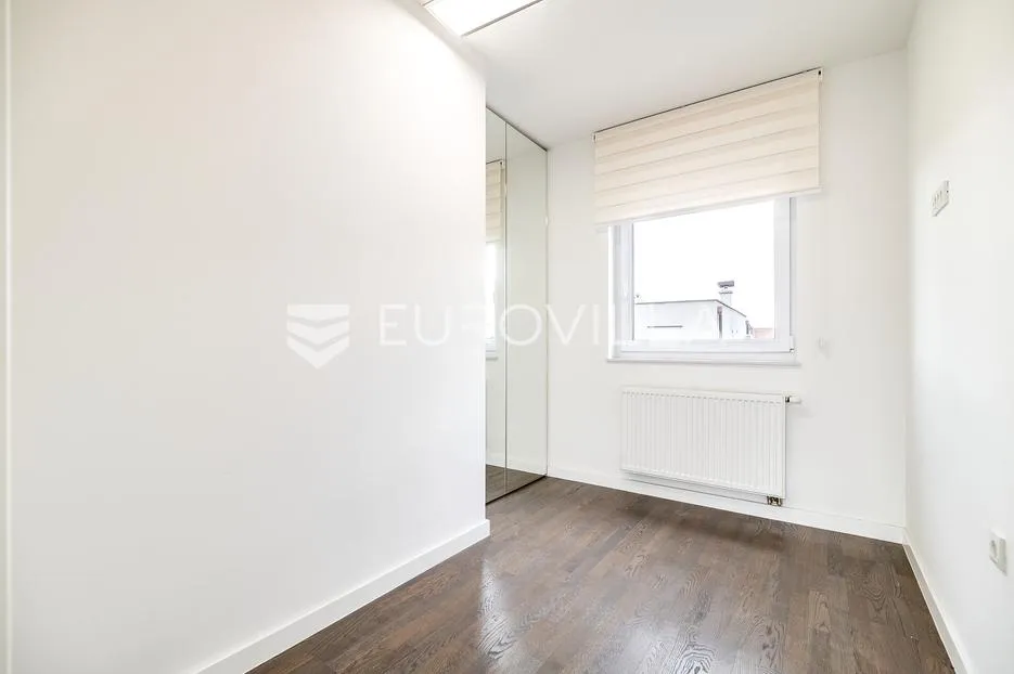 zagreb, jarun, prekrasan dvoetažan, četverosoban stan, 106 m², 2 parkirna mjesta - slika 10