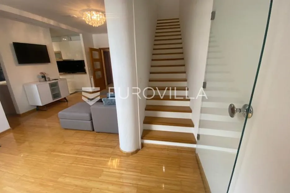 slavonski brod, centar, najam dvoetažnog stana 106,31 m² - slika 5