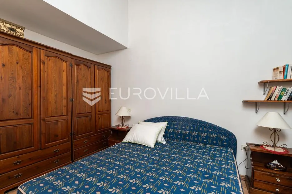 dubrovnik, stari grad, prekrasan troetažni stan - slika 26