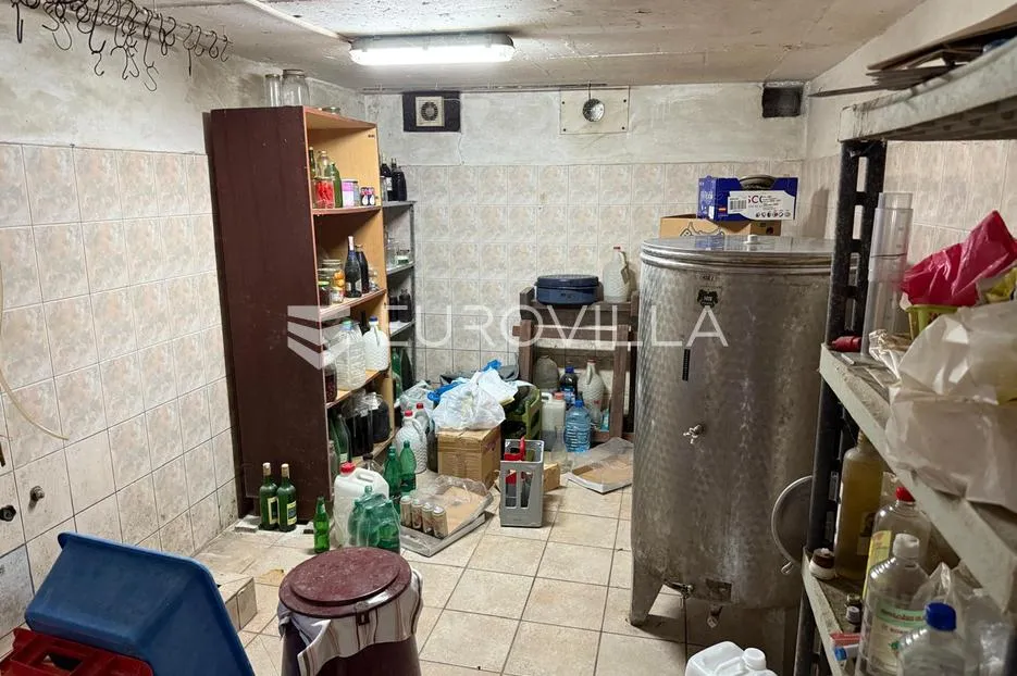 duga resa, belavići, kuća 105 m², vinograd, mirna lokacija - slika 6