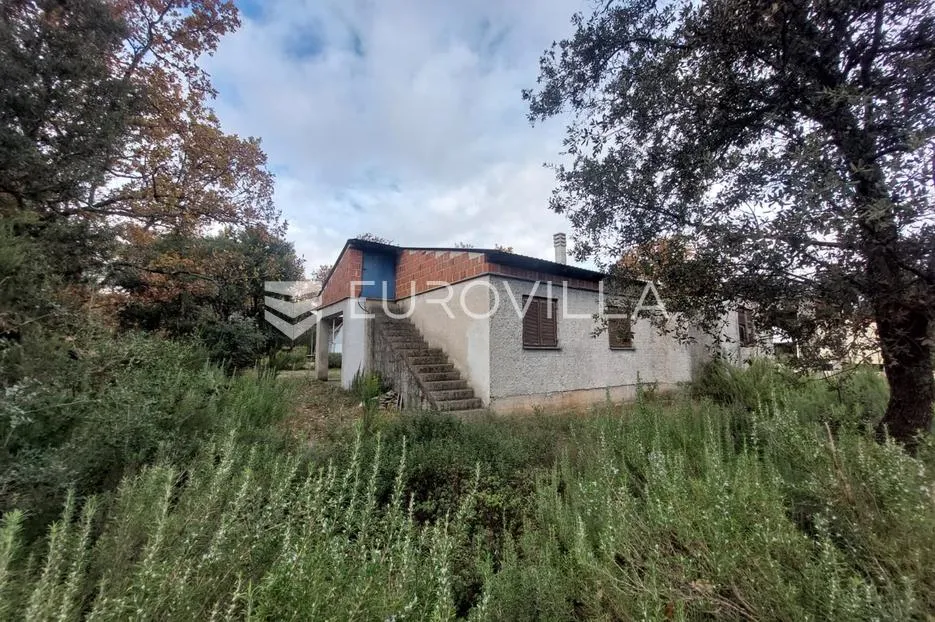 istra, kavran, vikendica za uređenje u zelenom okruženju - slika 12