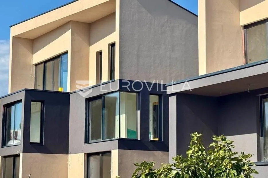 krk, grad krk, stan 79,75 m2 , luksuzna novogradnja - slika 10