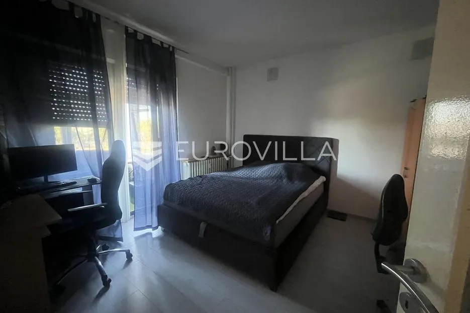 slavonski brod, naselje slavonija stan 82 m² prvi kat - slika 17