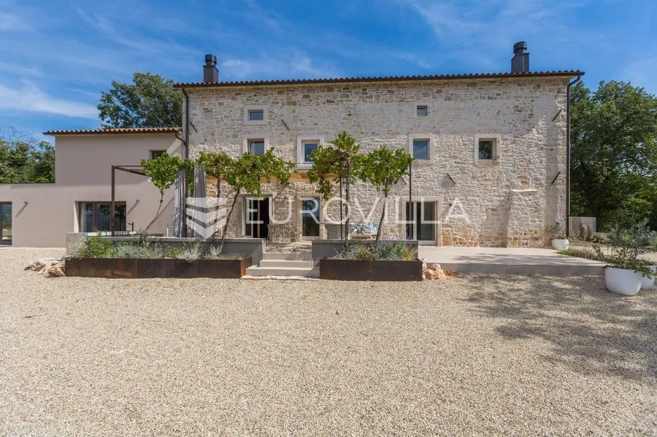 istra, labin, šumber, unikatna samostojeća villa na velikoj okućnici s pogledom - slika 64