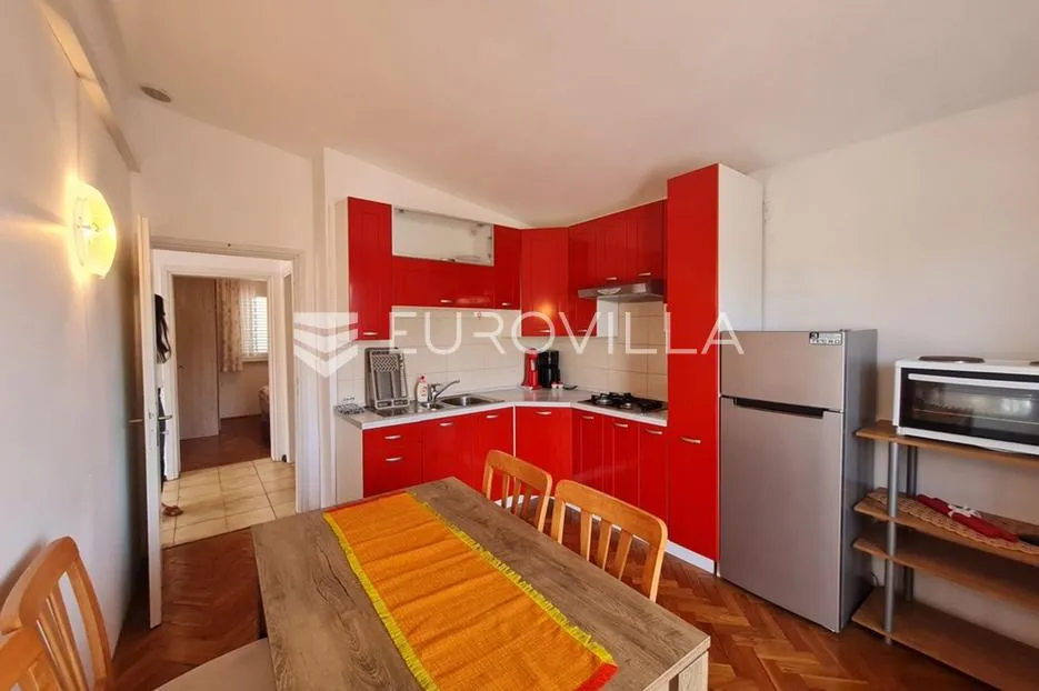 vir, samostojeća kuća, 130 m od plaže s dva odvojena apartmana - slika 33