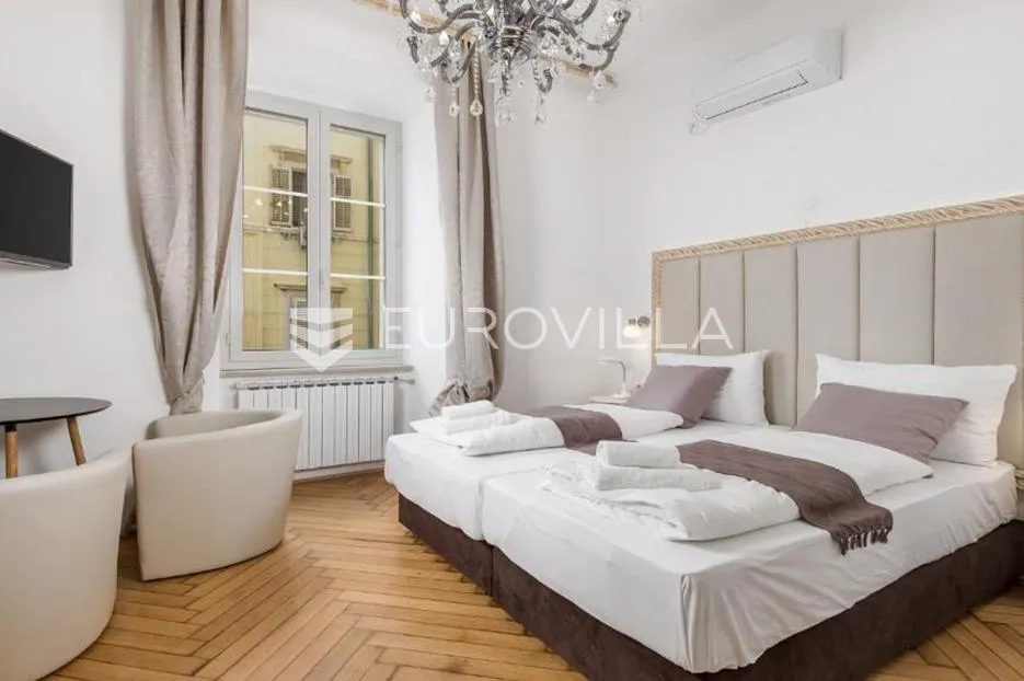 rijeka, centar, dva luksuzna studio apartmana u strogom centru - slika 6